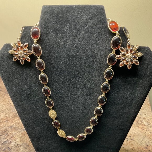 Unbranded Jewelry - Topaz/Citrine Oval Gem Necklace Earrings  Set.  Vintage 1980’s  Unbranded